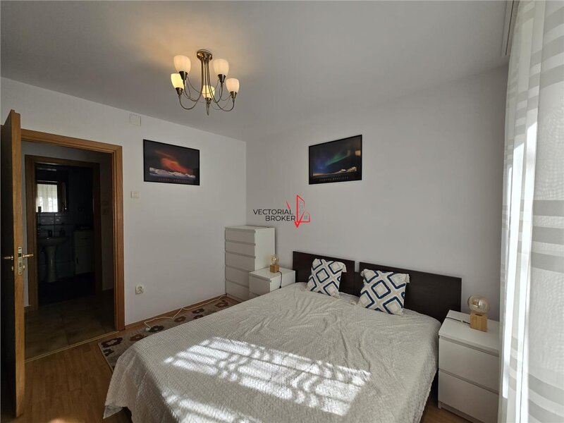 Tei, Facultatea de Constructii, etaj 2/10, primul chirias, bloc reabilitat.